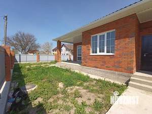 Дом 100м&sup2;, 2-этажный, участок 5 сот.  