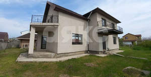 Дом 306м&sup2;, 2-этажный, участок 10 сот.  