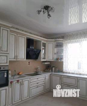 Дом 180м², 2-этажный, участок 4 сот.  