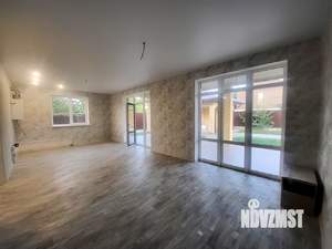 Дом 130м², 1-этажный, участок 8 сот.  