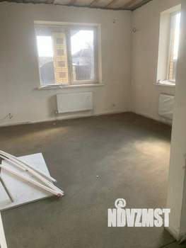 Дом 140м², 2-этажный, участок 5 сот.  