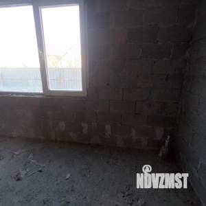 Дом 43м&sup2;, 2-этажный, участок 10 сот.  