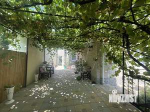 Дом 166м&sup2;, 2-этажный, участок 4 сот.  