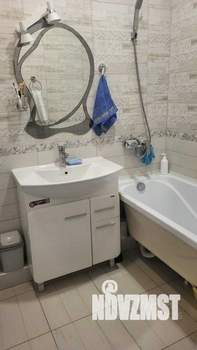 Таунхаус 120м², 2-этажный, участок 10 сот.  