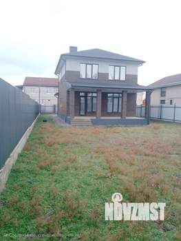 Дом 181м&sup2;, 2-этажный, участок 6 сот.  