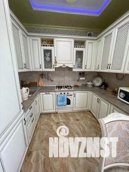 Дом 179м&sup2;, 2-этажный, участок 6 сот.  