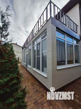 Дом 182м&sup2;, 2-этажный, участок 6 сот.  