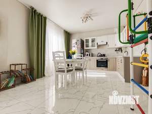 Дом 130м², 2-этажный, участок 8 сот.  