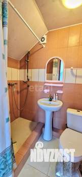 Дом 147м², 2-этажный, участок 5 сот.  