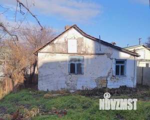 Дом 44м&sup2;, 1-этажный, участок 6 сот.  