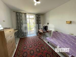 Дом 132м&sup2;, 3-этажный, участок 5 сот.  