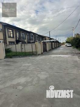 Таунхаус 160м², 2-этажный, участок 4 сот.  