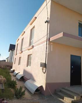 Дом 260м², 3-этажный, участок 4 сот.  