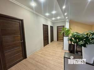 Дом 300м², 2-этажный, участок 5 сот.  