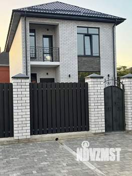 Дом 140м&sup2;, 2-этажный, участок 3 сот.  