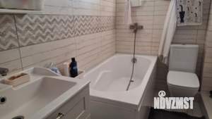 Дом 105м&sup2;, 2-этажный, участок 4 сот.  