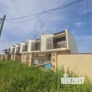 Таунхаус 140м², 2-этажный, участок 2 сот.  