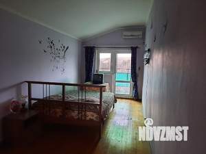 Дом 130м², 2-этажный, участок 8 сот.  