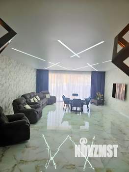 Коттедж 419м², 3-этажный, участок 8 сот.  