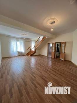 Дом 172м&sup2;, 2-этажный, участок 5 сот.  