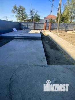 Дом 100м², 2-этажный, участок 8 сот.  