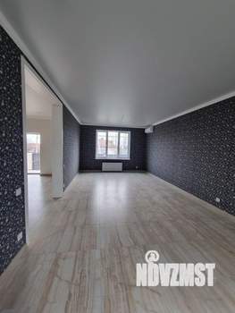 Дом 136м&sup2;, 2-этажный, участок 4 сот.  