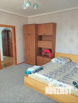 Дом 324м&sup2;, 2-этажный, участок 4 сот.  