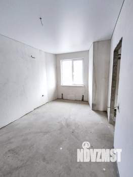 Дом 120м&sup2;, 2-этажный, участок 5 сот.  