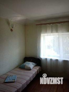 Дом 400м², 2-этажный, участок 6 сот.  