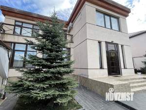 Дом 350м², 2-этажный, участок 6 сот.  