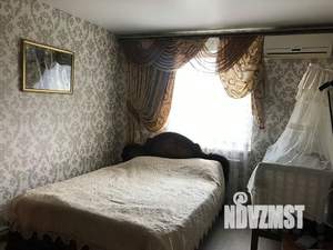 Дом 140м², 2-этажный, участок 8 сот.  