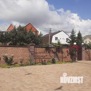 Дом 290м&sup2;, 2-этажный, участок 8 сот.  