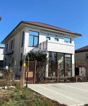 Дом 312м&sup2;, 2-этажный, участок 5 сот.  