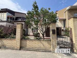 Дом 201м&sup2;, 2-этажный, участок 3 сот.  