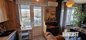 Дом 207м&sup2;, 3-этажный, участок 8 сот.  