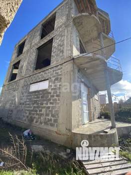 Дом 210м&sup2;, 3-этажный, участок 3 сот.  