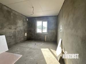 Дом 80м&sup2;, 2-этажный, участок 5 сот.  