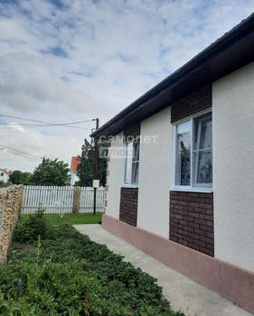 Дом 65м&sup2;, 1-этажный, участок 5 сот.  