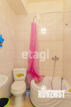 Дом 400м&sup2;, 3-этажный, участок 8 сот.  