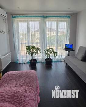 Дом 135м&sup2;, 2-этажный, участок 5 сот.  