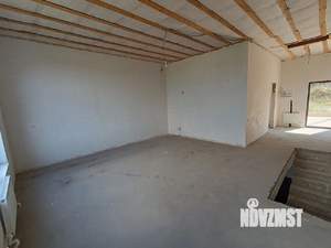 Дом 130м&sup2;, 2-этажный, участок 3 сот.  