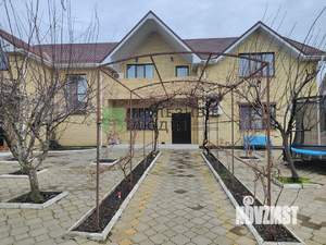 Дом 720м², 2-этажный, участок 11 сот.  
