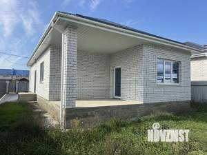 Дом 103м&sup2;, 1-этажный, участок 4 сот.  