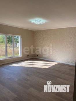 Дом 100м&sup2;, 1-этажный, участок 5 сот.  