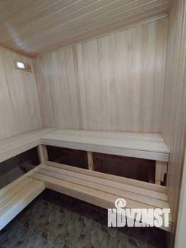 Дом 100м&sup2;, 2-этажный, участок 6 сот.  