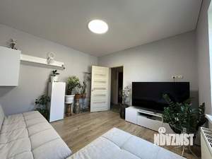 Дом 80м&sup2;, 2-этажный, участок 5 сот.  