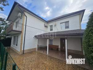 Дом 137м&sup2;, 2-этажный, участок 9 сот.  