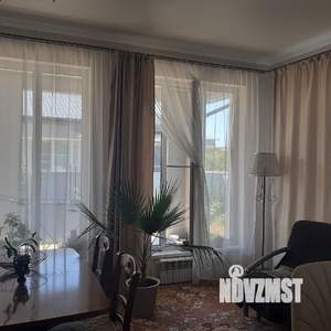 Дом 110м&sup2;, 2-этажный, участок 5 сот.  