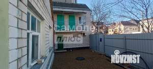 Дом 100м&sup2;, 2-этажный, участок 3 сот.  