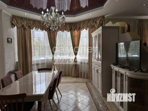 Дом 556м², 3-этажный, участок 6 сот.  